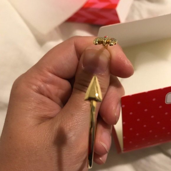 Stella & Dot Gilded Arrow Bangle - Picture 6 of 8